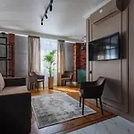 на большем фонтане 1