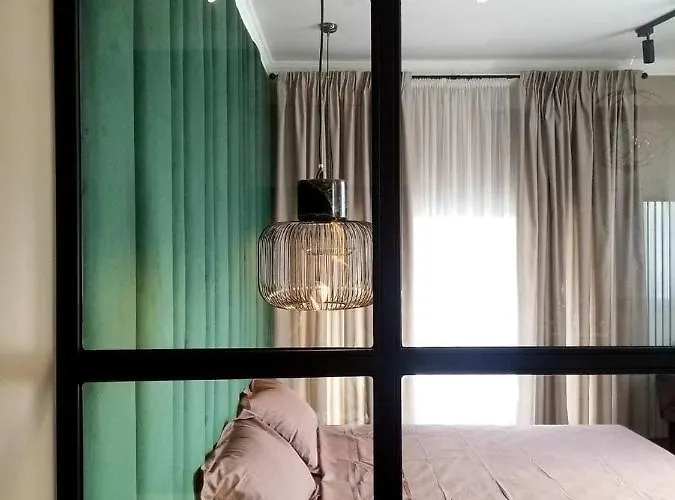 на большем фонтане 1 *