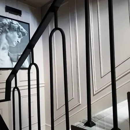 на большем фонтане 1 *